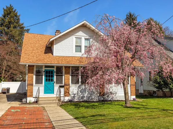 125 W Kings Hwy, Audubon, NJ 08106