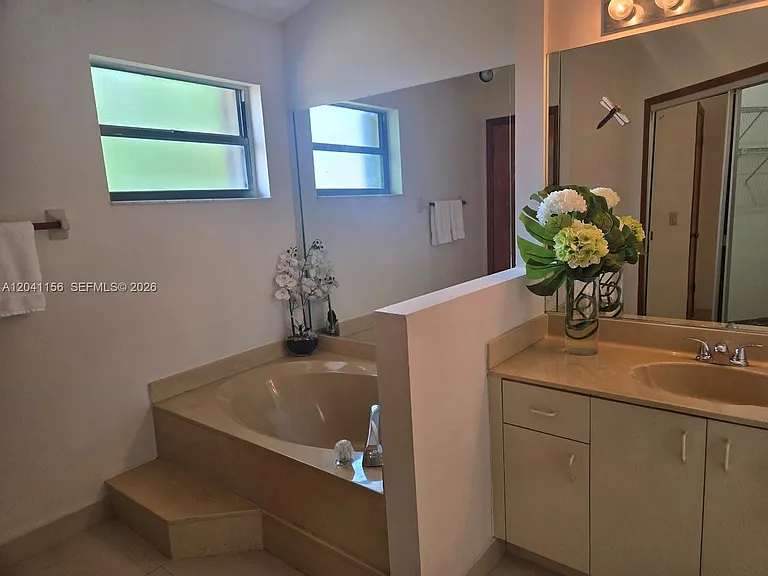 15630 SW 46th Ter — Photo 45