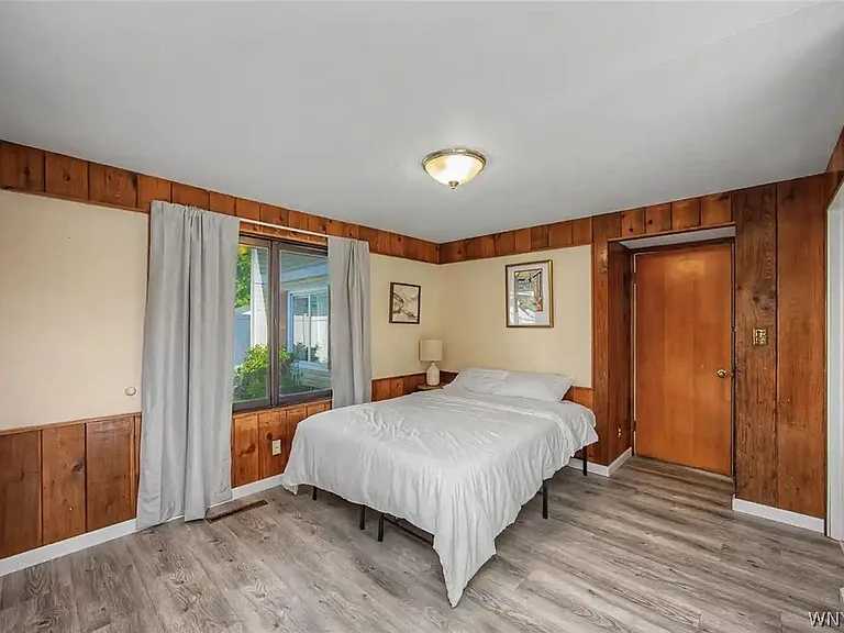 9326 Rivershore Dr — Photo 15