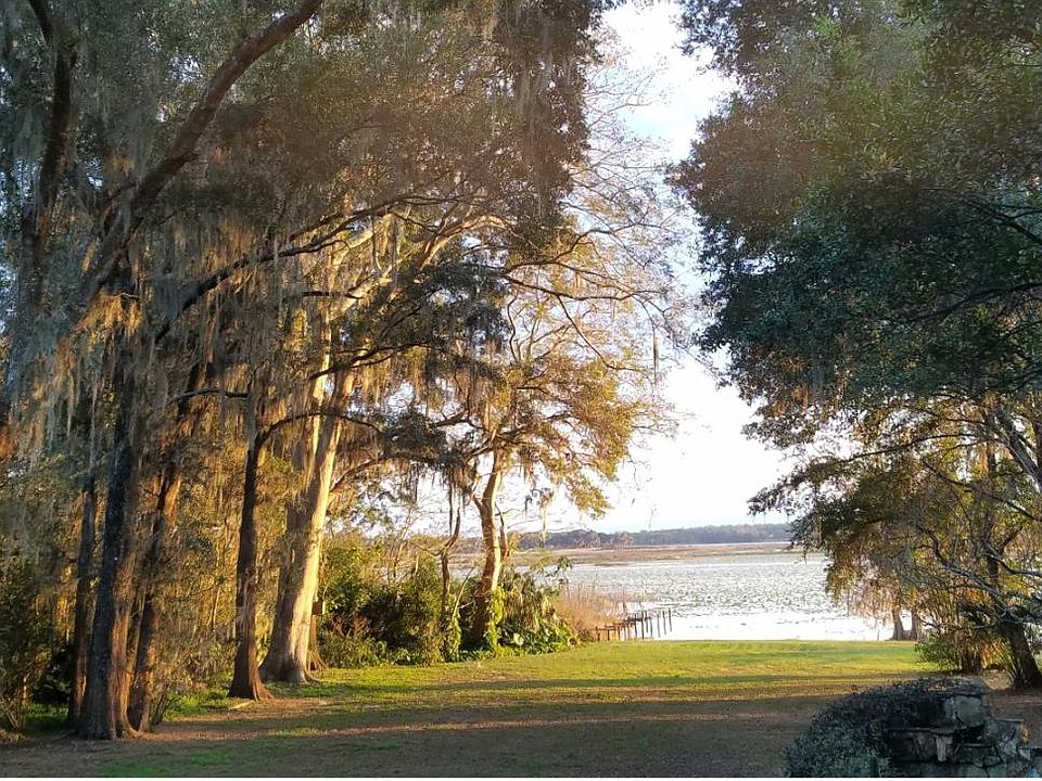 1st image of 35921 Lakeshore Dr