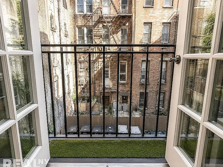 58 Leroy St #3E — Photo 5