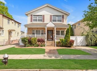 16319 21st Ave, Whitestone, NY 11357