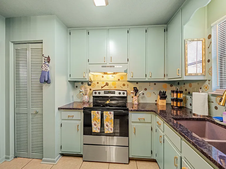 3247 Lord Murphy Trl — Photo 18