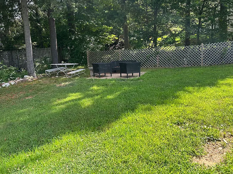 6 Harvey Ter — Photo 3