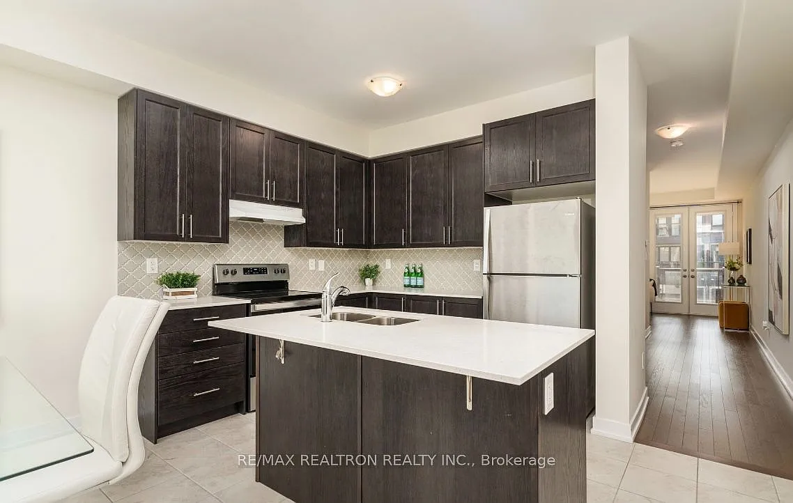 3 bed, $3,100 — Photo 4