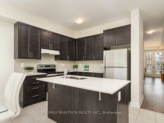 4th image of 43 Mikayla Ln
