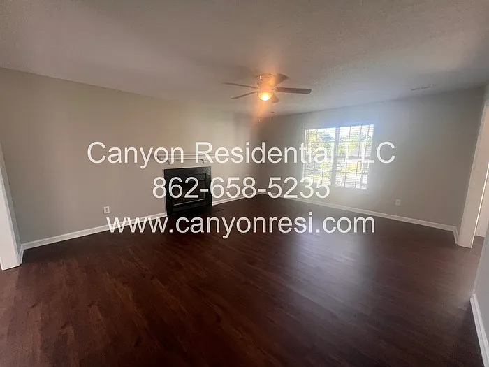 3 Landry Ct — Photo 11