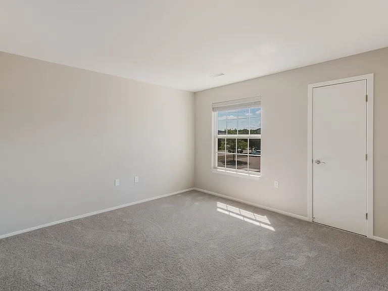 The Landings on East Hill — Photo 20