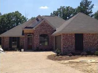 207 Andrew Cv, Pearl, MS 39208