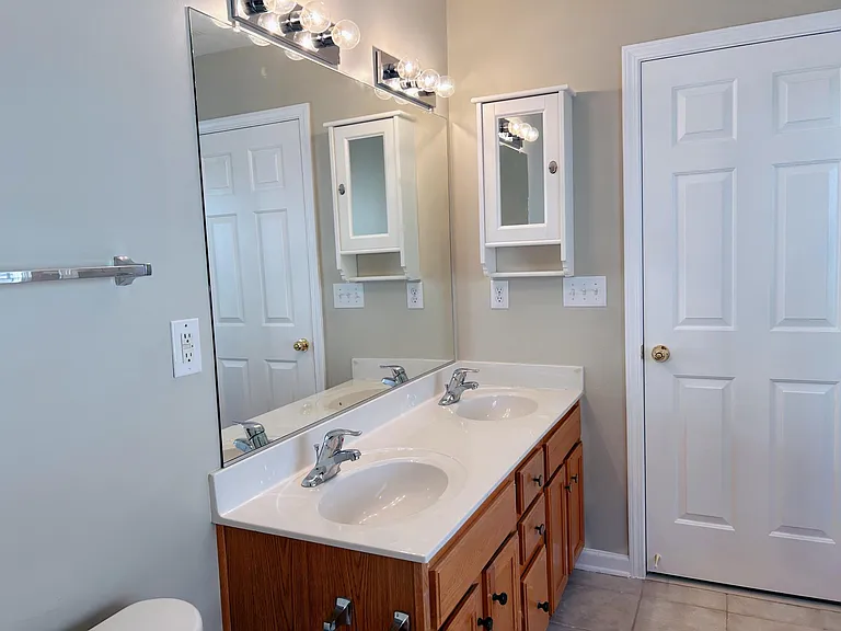 2108 Lord Proprietor Ln — Photo 17