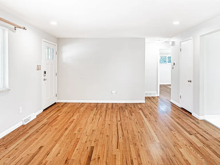 7002 Quay St — Photo 3