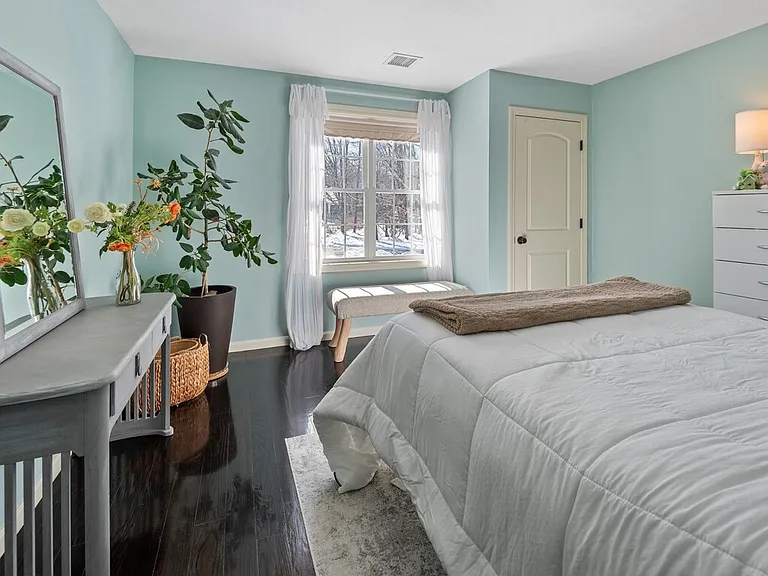 8A Maple St #1 — Photo 28