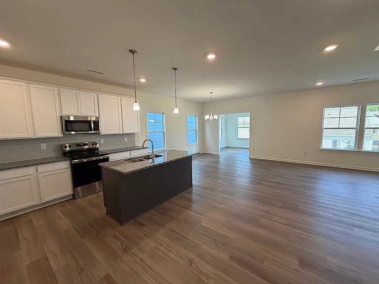 417 Marthas View Way — Photo 22