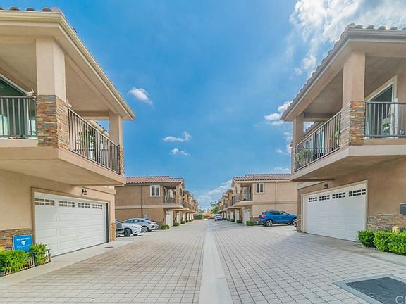 3rd image of 4307 Carlin Ave #7