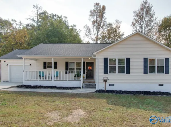 320 Jordan Ln SE, Arab, AL 35016