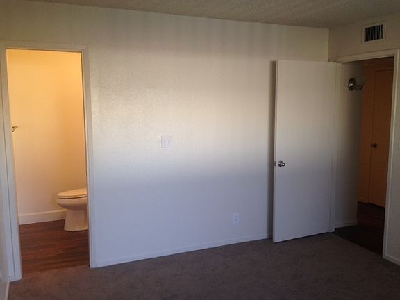 5th image of 4577 N 1st St #4565