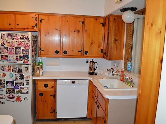 5th image of 87 Orbach Ave