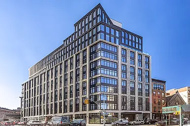 Rented by R New York