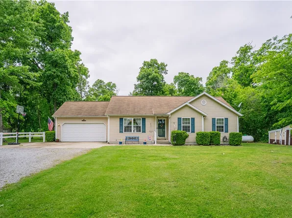 20147 N 1150th St, Effingham, IL 62401