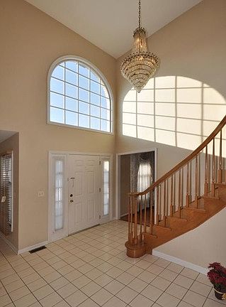 2nd image of 4328 Ivy Ln