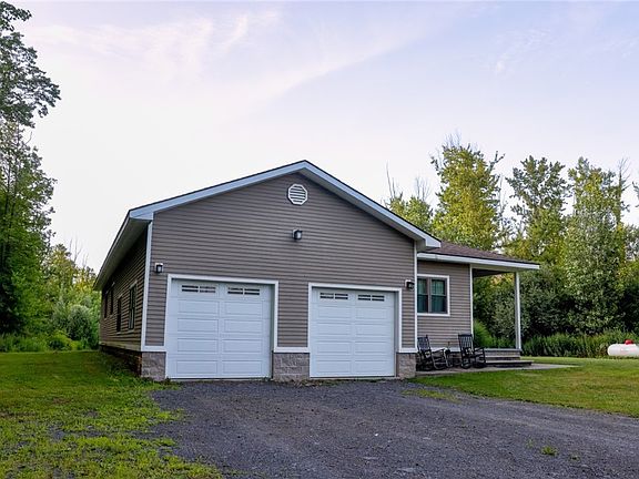 2nd image of 394 Maple Ave