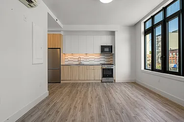 584 Fourth Avenue, #326