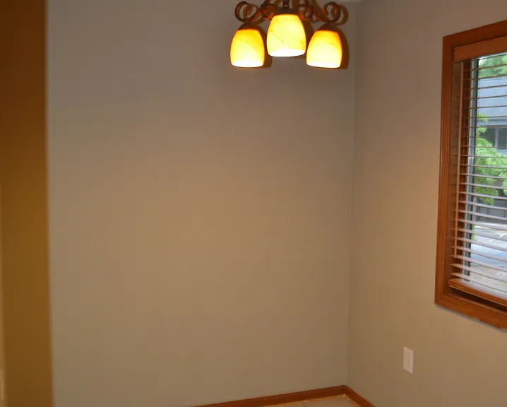 207 McCellion Ave — Photo 3