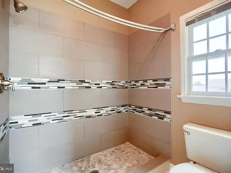 Master bedroom's shower