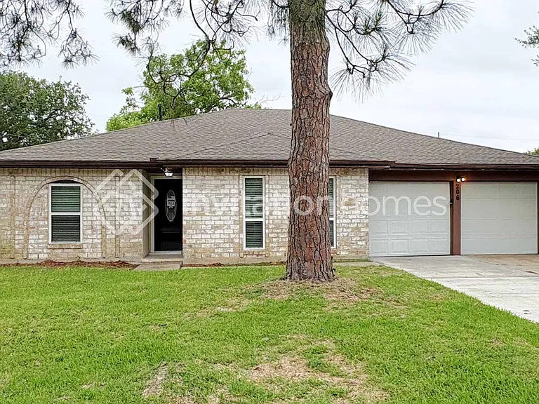 206 Brandywyne Dr — Photo 1