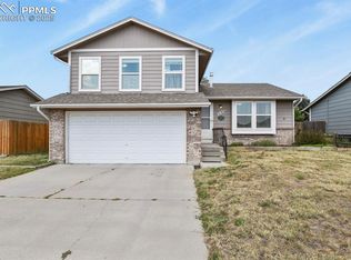 5160 Victory Rd, Colorado Springs, CO 80911