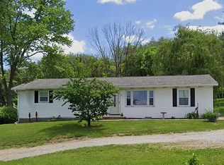 992 N Hartstrait Rd, Bloomington, IN 47404