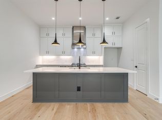 135 Thornton St, Arlington, TX 76013