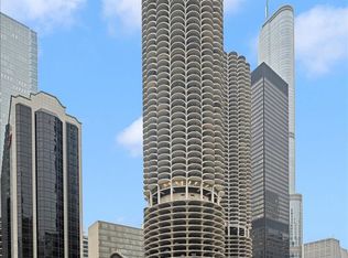 300 N State St APT 3206, Chicago, IL 60654