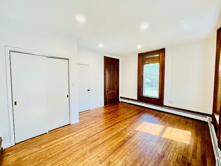 40 S Main St #1 — Photo 8