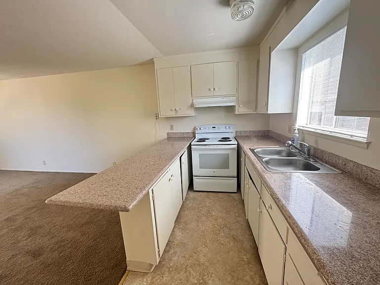 2246 San Jose Ave #D — Photo 4