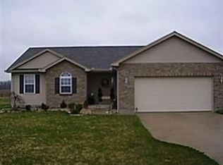 5013 Panhandle Rd, New Vienna, OH 45159