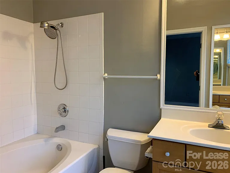 14131 Richmond Park Ave — Photo 9