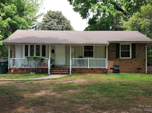 5409 Larchmont Ave, Charlotte, NC 28215