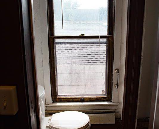 5th image of 718 11th Ave SE #21