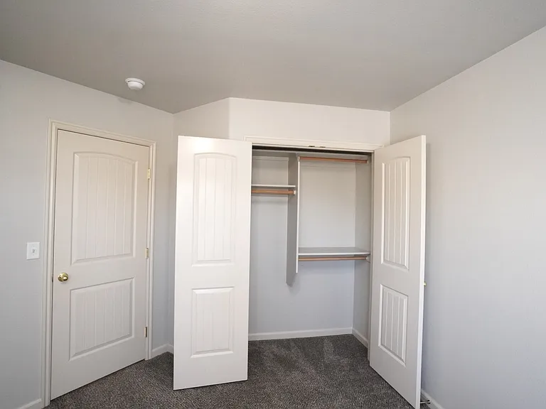 1445 W Silver Salmon Dr — Photo 10