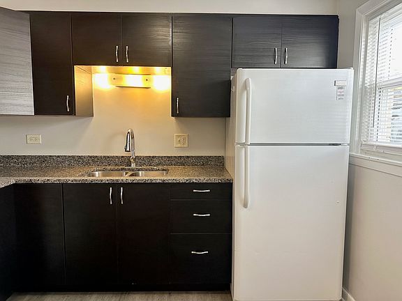 3rd image of 9709 Lorraine Dr APT 4