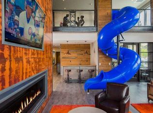 254 N Columbus Blvd #20X, Philadelphia, PA 19106