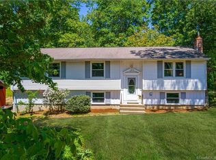 319 Woodland Rd, Mansfield, CT 06268