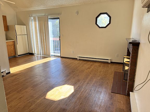 3rd image of 4501 Boardwalk Dr #10577498