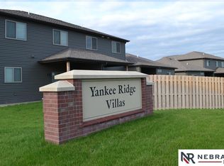 3801 Cabo Dr, Lincoln, NE 68516