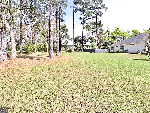 3rd image of 4271 Tillman Bluff Rd