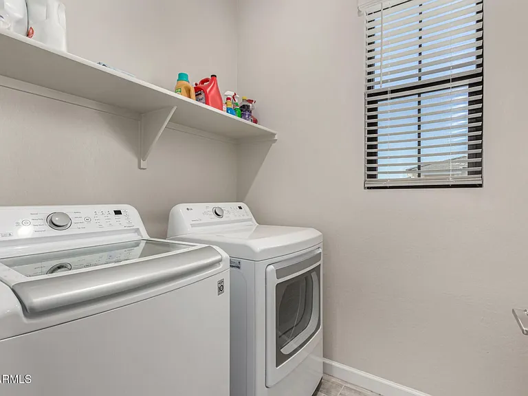 4810 E Helena Dr — Photo 22