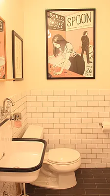 Rented by True Real Estate Group | media 12