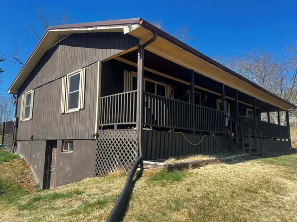 5167 Ivanhoe Rd, Fries, VA 24330