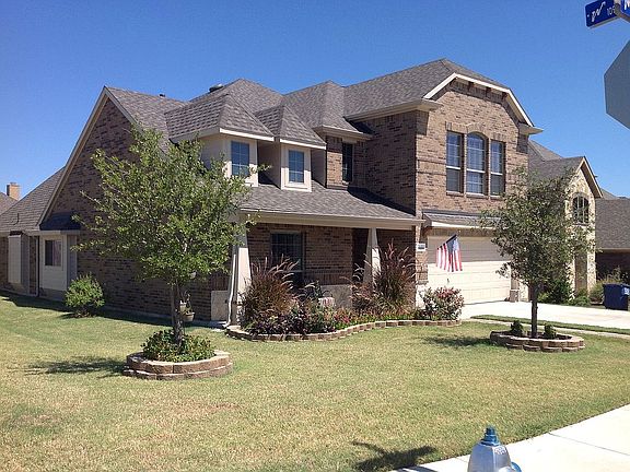 Stunning Corner Lot